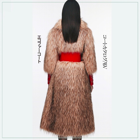 $9995 Gucci Corset Detail Caramel and Apple Red Faux Fur Runway Coat - Picture 5 of 16
